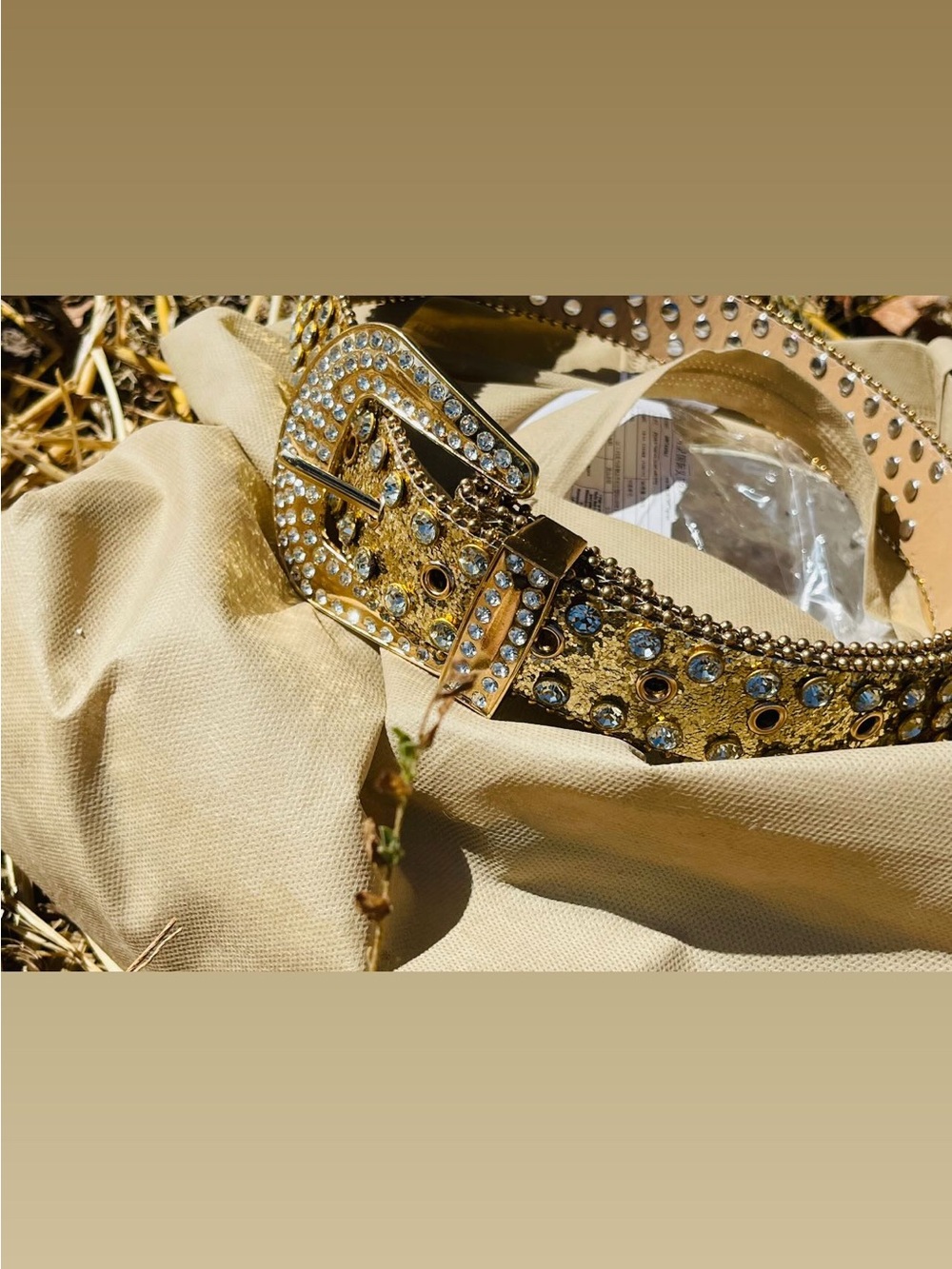 Rhinestone gold belt - Picture 3 of 3
